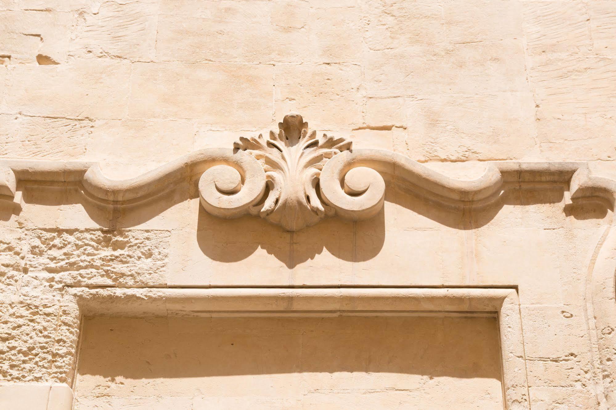 Gatto Bianco La Dimora Storica Bed & Breakfast Lecce Bagian luar foto